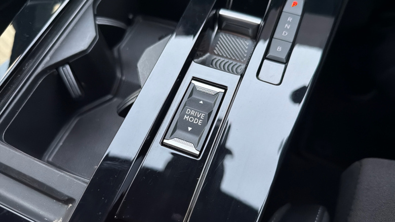 Vauxhall Astra 115kW GS 54kWh 5dr Auto Electric Hatchback